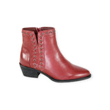 Black David Tate Flight women's boots with sleek design and sturdy heel, perfect for casual or dressy outfits.