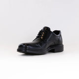 Ecco Helsinki black men's apron toe lace-up shoe showing sleek leather design and classic silhouette.