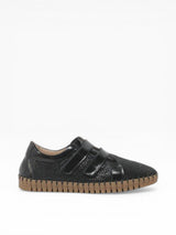 La Plume Sylvia Soft Upper Walking Shoe