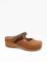 Strada Sanita Chester tan leather clog sandal with adjustable buckle strap and rocker bottom sole. APMA approved.
