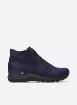 Purple shoe on a white background