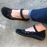 Naot Agathis 11170 Mary Jane