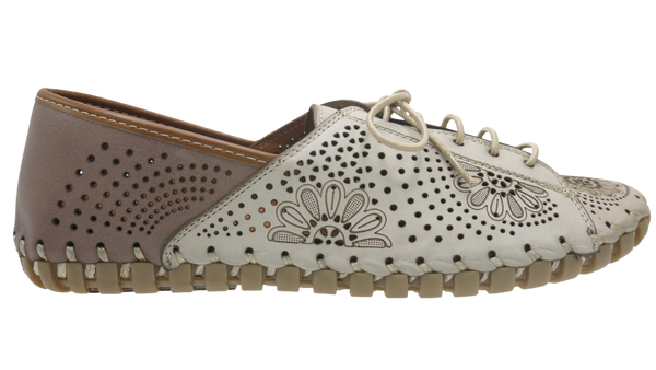Gelato Theory Perforated Oxford Shoe