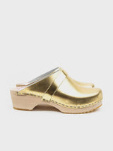 Lili & Lala Malmo open back women's clog in neutral color, featuring a wooden sole and stylish design.