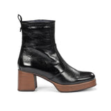 Black Fluchos Dorking D9157 platform boot for women with chunky sole and sleek leather upper, stylish and comfortable footwear.