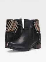 Black Wolky Edson 1364 short boot with sleek leather design and sturdy sole, perfect for stylish everyday wear.