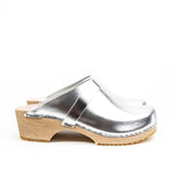 Lili & Lala Malmo open back clog for women featuring a stylish design and wooden sole, perfect for casual or professional wear.