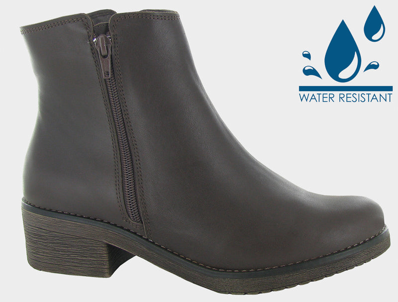 Naot Wander Water Resistant Boot Strada