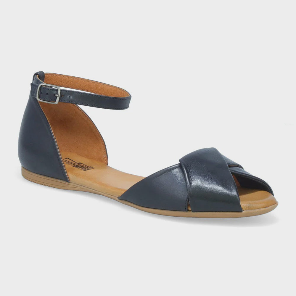 【THE MOZZ】Strap Sandals Miz Mooz Aster Women's Leather Buckle Strap Sandal | Simons